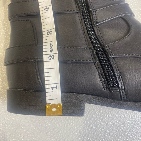 New Kenneth Cole Boots - Picture 12 of 13